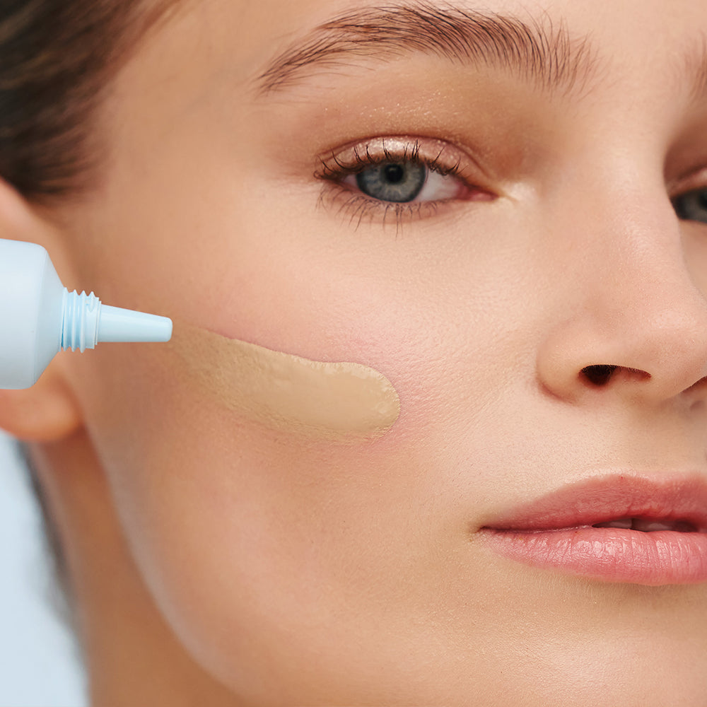 GARDEN Švytintis makiažo pagrindas, Luminous Foundation 105 CARAMEL, 30 ml